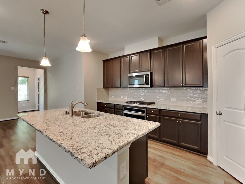 Building Photo - 22476 Brass Bell Dr