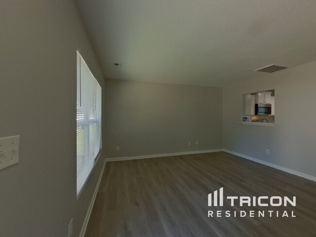 Building Photo - 412 Bent Leaf Ct