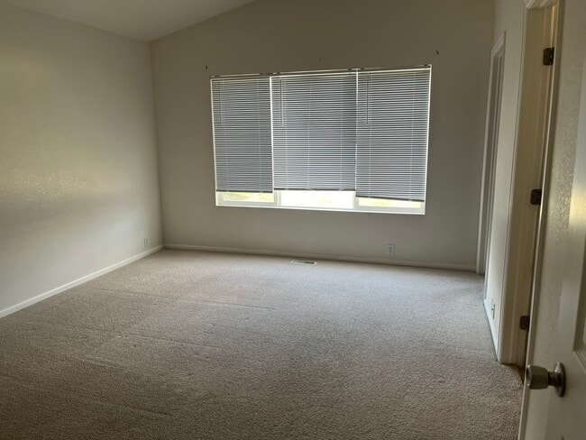 Building Photo - 12583 Pine Valley Cir