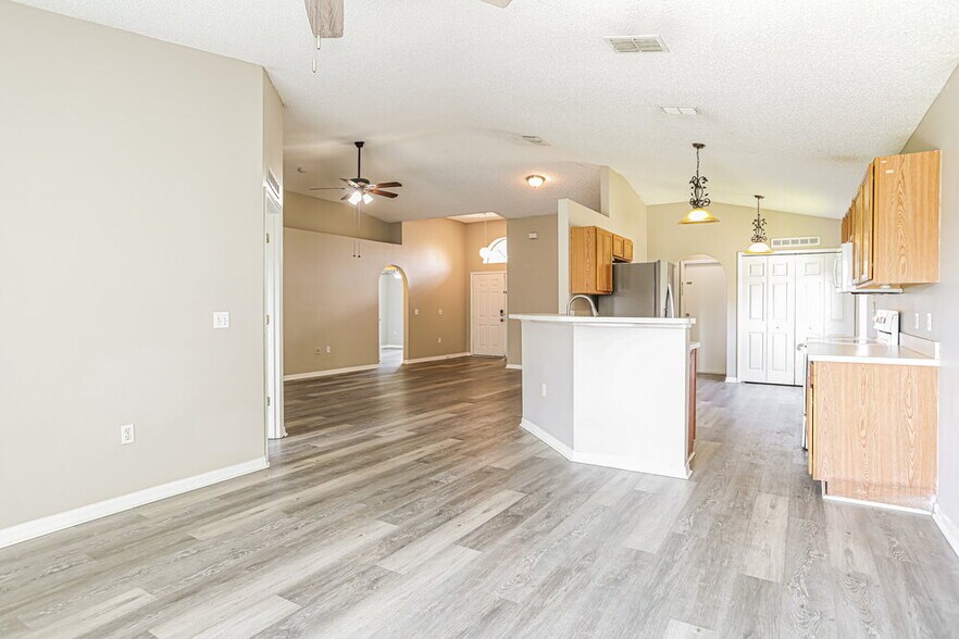 Building Photo - 3204 Talisman Drive