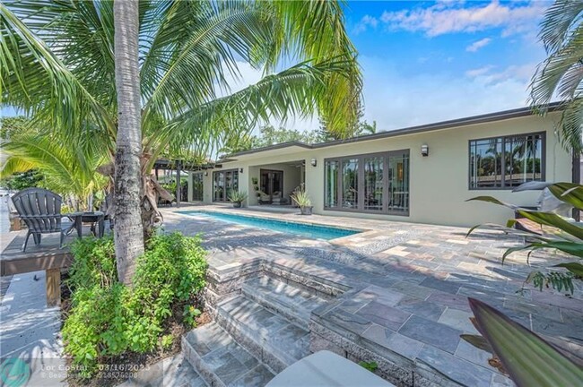 Building Photo - 1200 Guava Isle