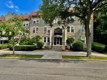 Building Photo - 1742 Commonwealth Ave