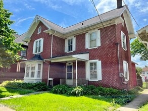 Building Photo - 336 Hastings St