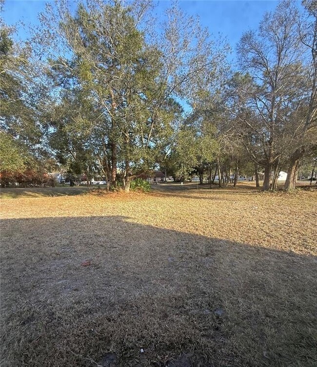 Building Photo - 10159 Crown Ct