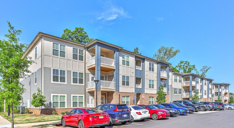 Building Photo - Avion Point