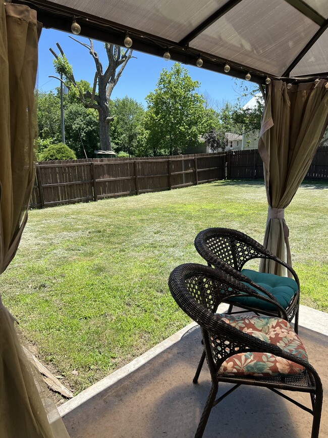 Building Photo - 601 E McKissock St