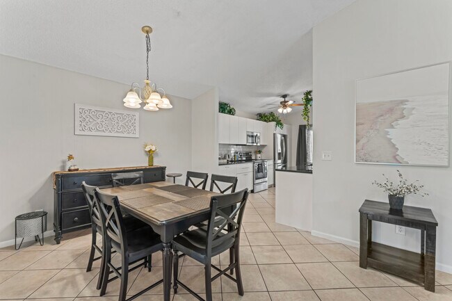 Building Photo - 8745 Sol Terrace