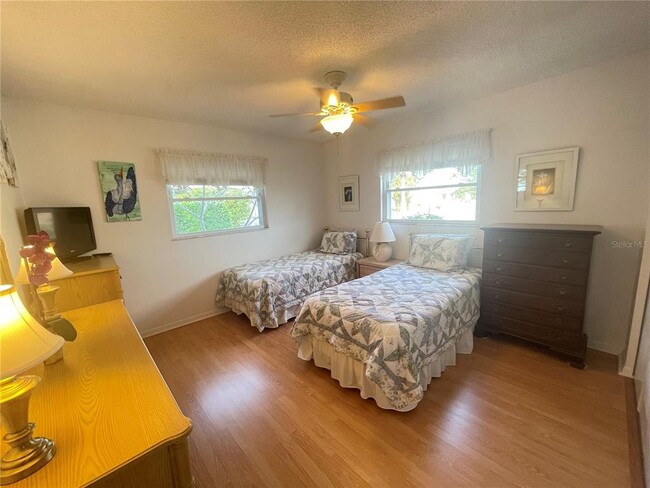 Building Photo - 301 Faircross Cir