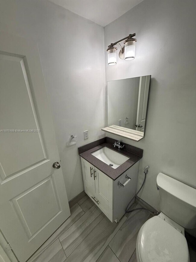 Building Photo - 20028 SW 124th Pl