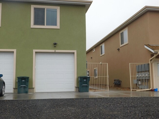 Building Photo - 1725 N 7th St