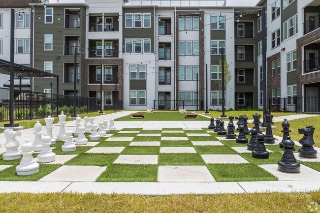 Building Photo - 12100 1/2 Ferrystone Glen Drive-SI ID1343257P