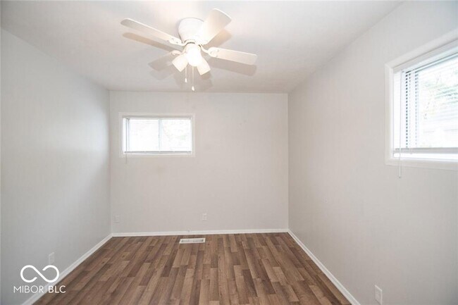 Building Photo - 4610 Karen Dr