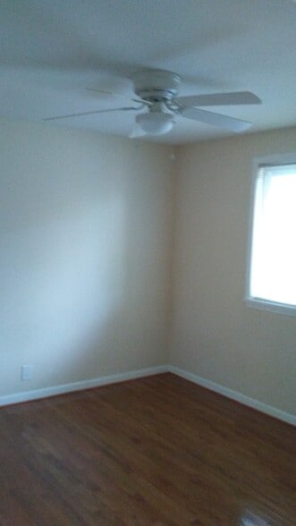 Building Photo - 1017 Wade Ave