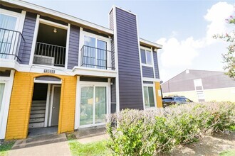 Building Photo - 12635 Ashford Meadow Dr