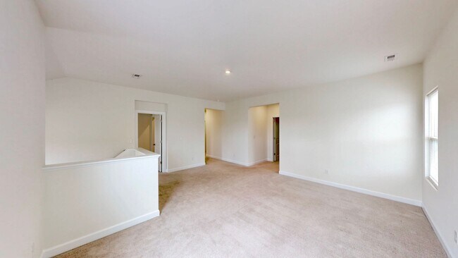 Building Photo - 4523 Collingham Dr