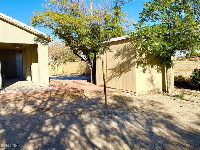 Building Photo - 1721 S Blagg Rd