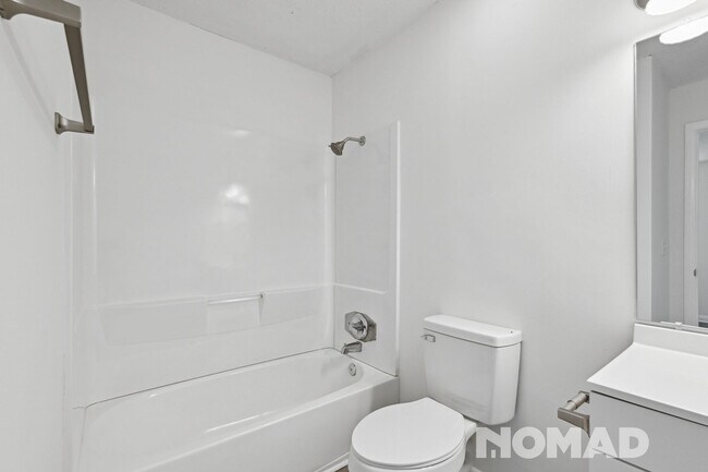 Building Photo - Charming 2BR Condo in Rock Hill