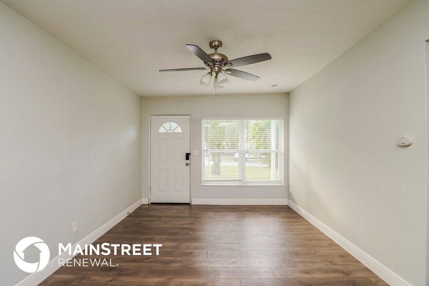 Building Photo - 107 Quintard Ave