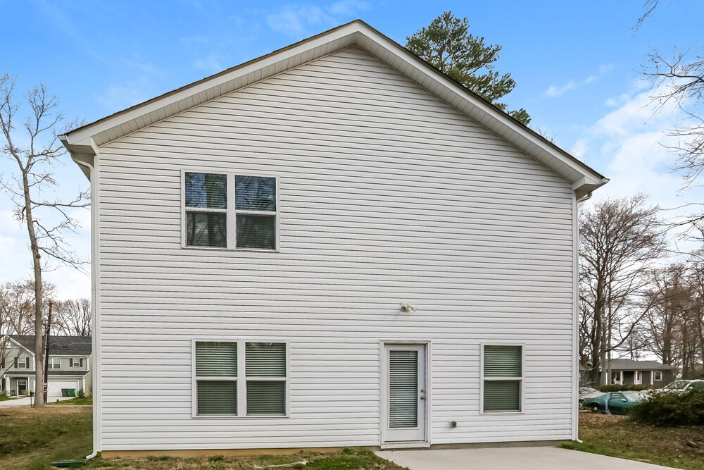 Building Photo - 1011 Helms Rd