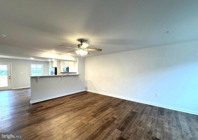 Building Photo - 140 Olga Dr