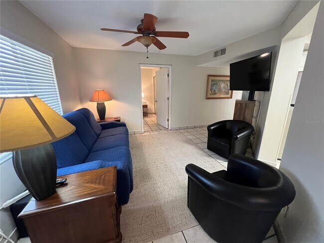 Building Photo - 1515 Pinellas Bayway S