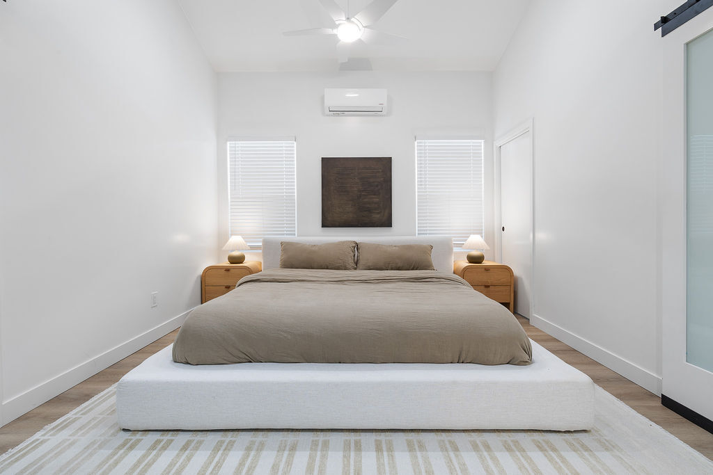 Building Photo - 236 Camellia Ln