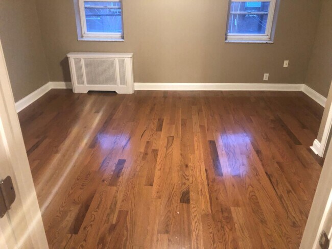 Building Photo - 1228 S 8th St