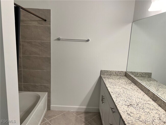 Building Photo - 14160 Pine Lodge Ln