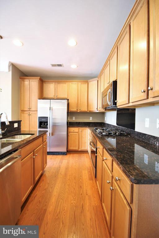 Building Photo - 2382 Brookmoor Ln