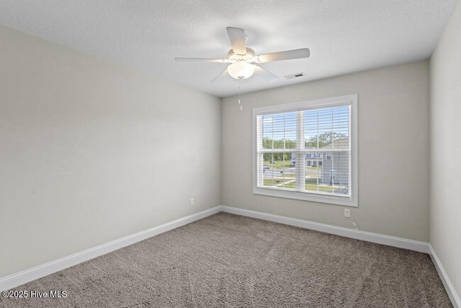 Building Photo - 503 Black Pearl Cir