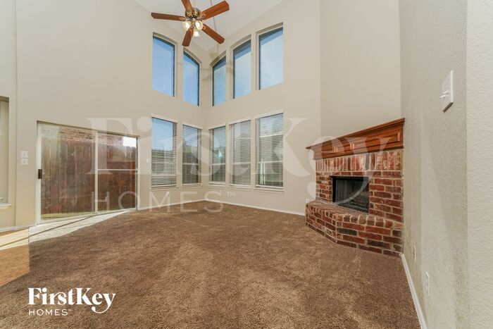 Building Photo - 500 Crystal Falls Dr