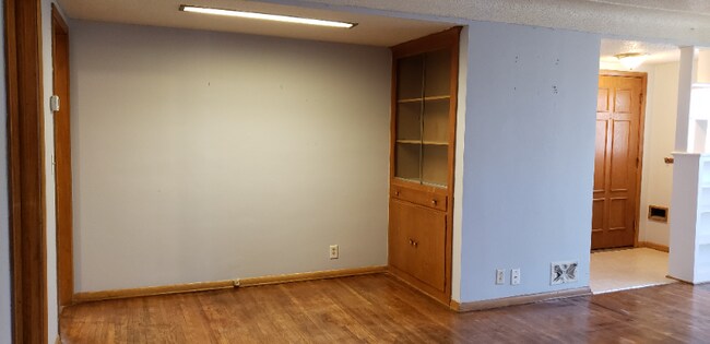 Building Photo - 7531 18th Ave S