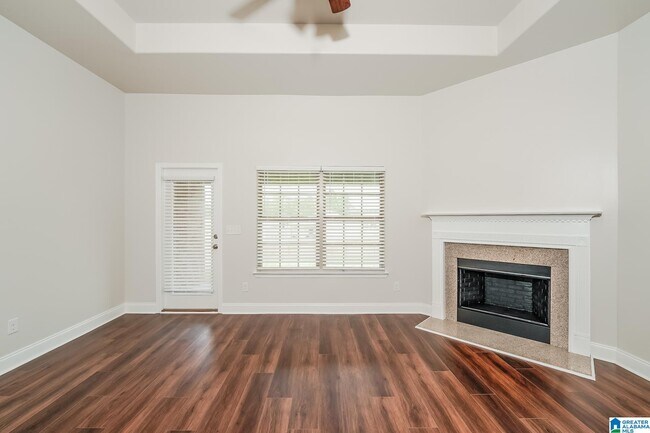 Building Photo - 950 Brookhaven Dr