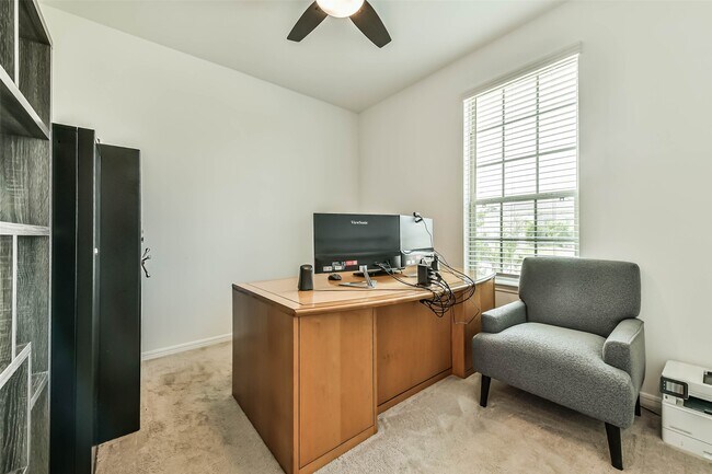 Building Photo - 339 Friesian Ct