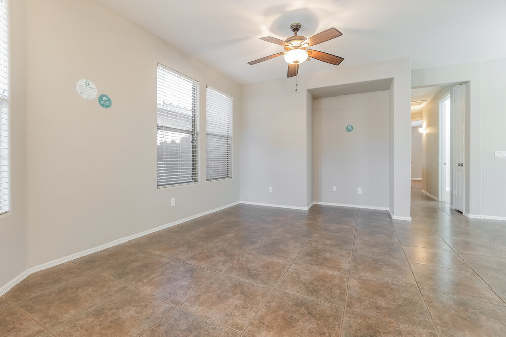 Building Photo - 3874 E Kesler Ln