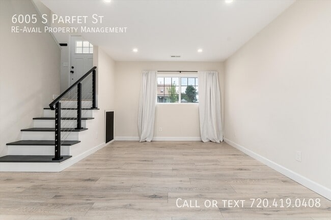 Building Photo - 6005 S Parfet St
