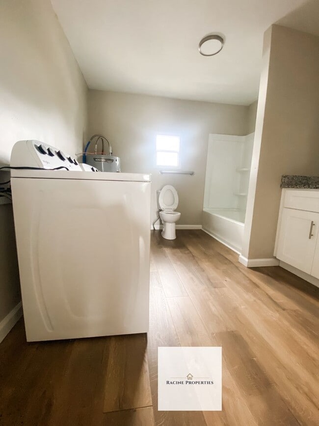 Building Photo - Newly Renovated Home in Laurens, SC