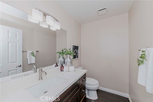 Building Photo - 2422 Coventry Cir