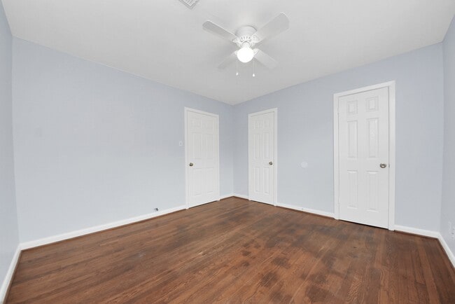 Building Photo - 6214 Diamond Ct