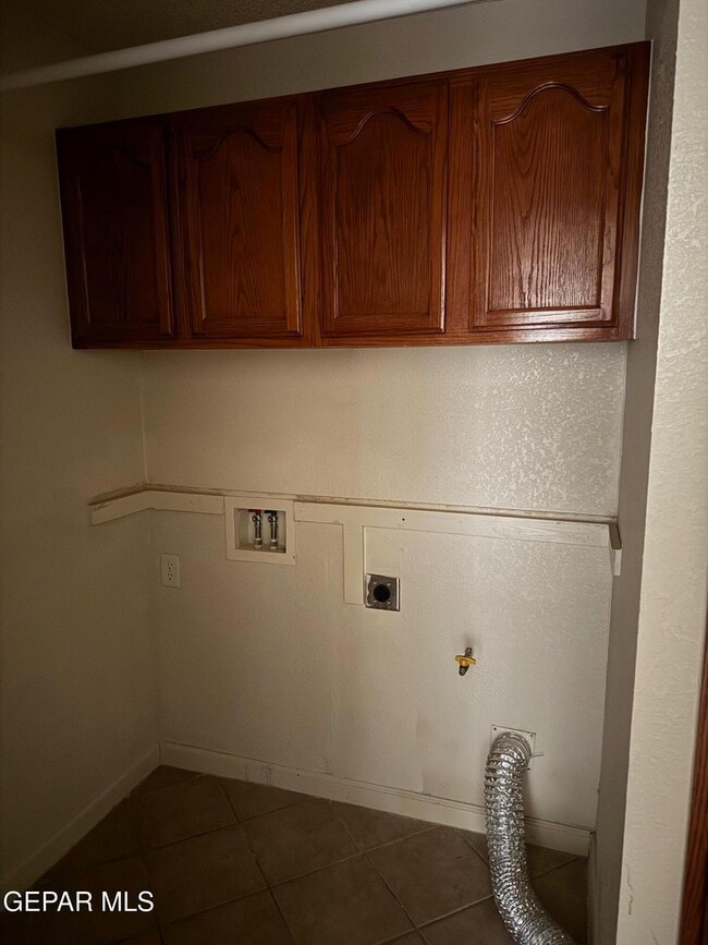 Building Photo - 6340 Casper Ridge Dr