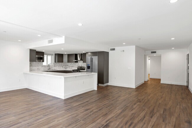Full-Size Kitchen with Energy Efficient Appliances - Dorothy at Granville by Wiseman
