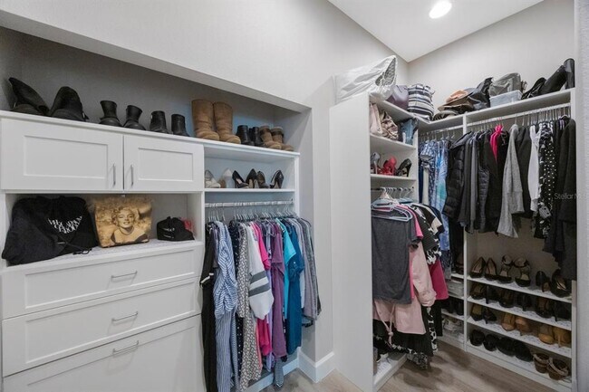 Building Photo - 789 Grand Cypress Ln