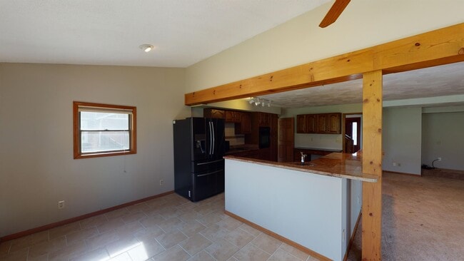 Building Photo - 3922 Ridgedale Dr