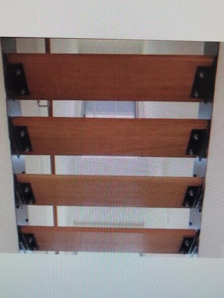 stairwell 2nd to 3rd floor - 1670 28th St