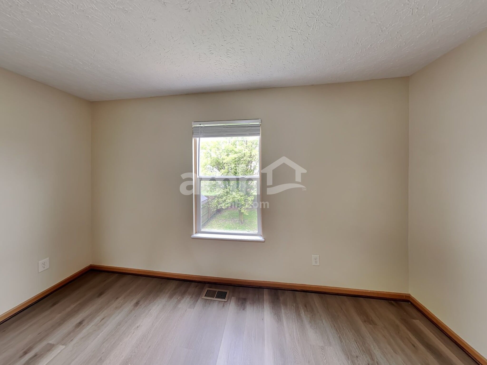 Building Photo - 3945 Trailside Blvd