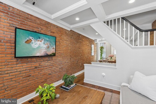 Building Photo - 1228 Patapsco St