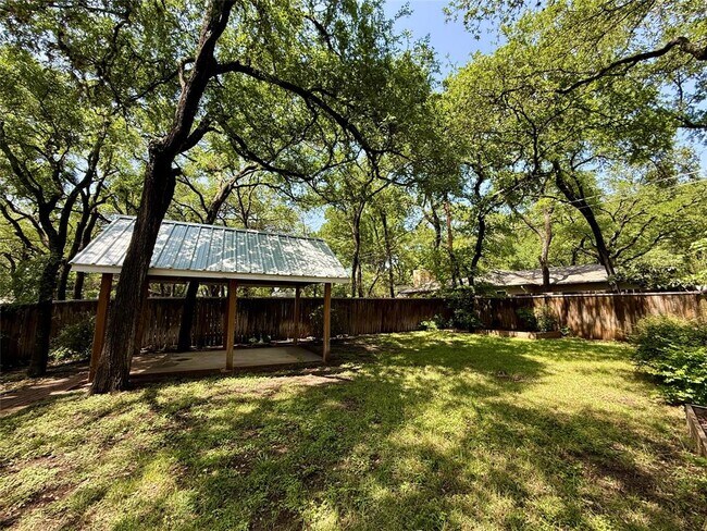 Building Photo - 5615 Shoal Creek Blvd