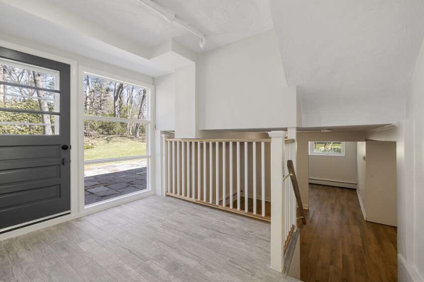 Building Photo - 24 Tyler Rd