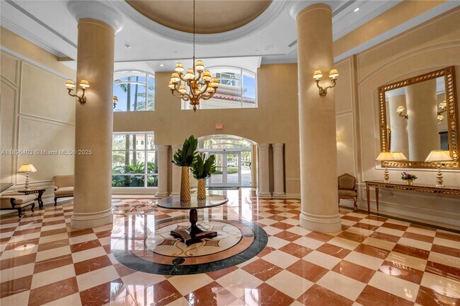 Building Photo - 20000 E Country Club Dr