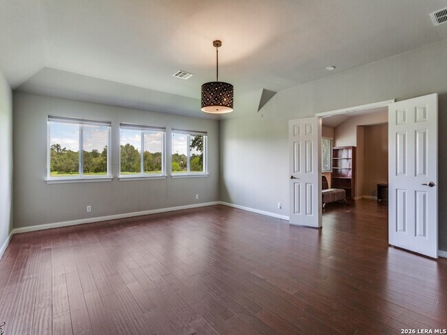 Building Photo - 25427 Bunker Dr